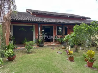 Casa com 3 Quartos à venda, 260m² no Zona Nova, Tramandaí