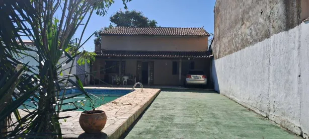 Casa com 2 Quartos à venda, 133m² no Enseada, São Sebastião