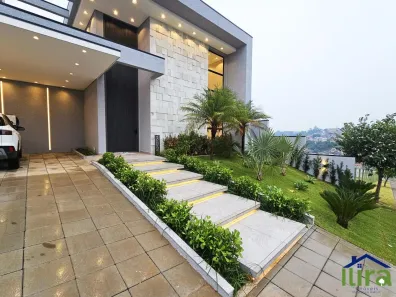 Sobrado com 4 Quartos à venda, 330m² no Villas do Jaguari, Santana de Parnaíba