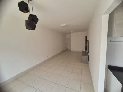 Casa de Condomínio com 3 Quartos para alugar, 112m² no Parque Atalaia, Cuiabá