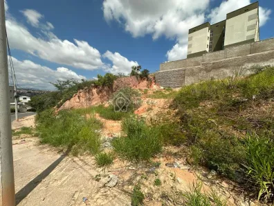 Lote/Terreno à venda, 360m² no Arvoredo 2ª Seção, Contagem