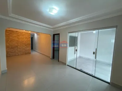 Casa com 2 Quartos à venda, 126m² no Samambaia Norte, Brasília