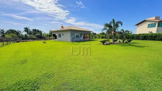 Fazenda/Sítio com 3 Quartos para alugar, 290m² no Estância Favoreto, Sertanópolis