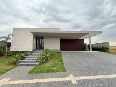 Casa de Condomínio com 4 Quartos à venda, 300m² no Parque Cidade, Goiânia