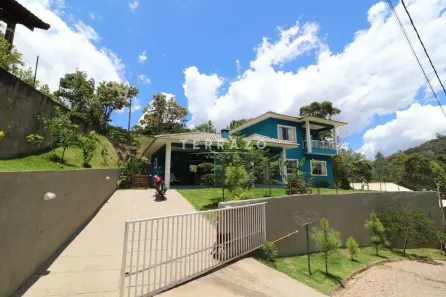 Casa de Condomínio com 4 Quartos à venda, 165m² no Vargem Grande, Teresópolis