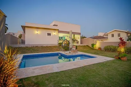 Casa de Condomínio com 3 Quartos à venda, 264m² no Centro, Vinhedo