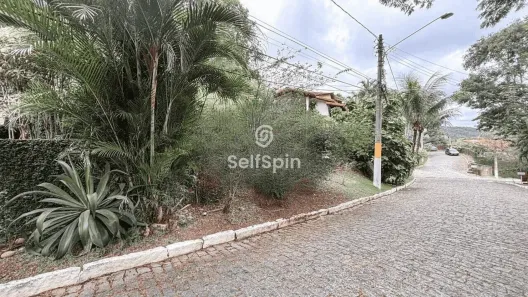 Lote/Terreno para alugar, 830m² no Itaipu, Niterói