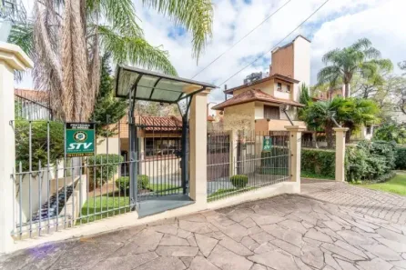 Casa de Condomínio com 4 Quartos à venda, 234m² no Boa Vista, Porto Alegre