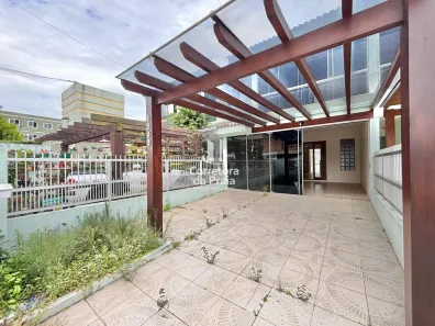 Sobrado com 2 Quartos à venda, 115m² no Tramandaí, Tramandaí