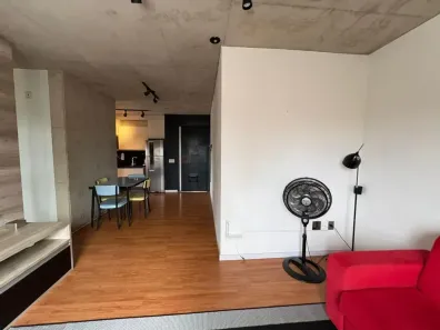 Apartamento com 1 Quarto para alugar, 74m² no Cambuí, Campinas