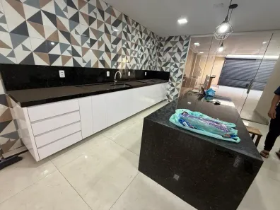 Casa com 3 Quartos à venda, 200m² no Setor Residencial Leste, Brasília