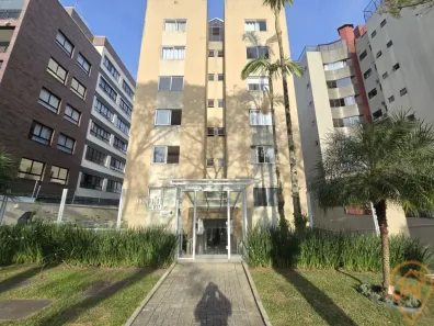 Apartamento com 2 Quartos à venda, 61m² no Água Verde, Curitiba