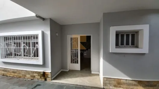 Sobrado com 4 Quartos para alugar, 240m² no Jardim Paulistano, São Paulo