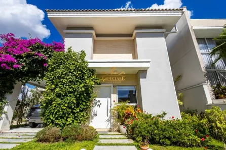 Casa de Condomínio com 5 Quartos à venda, 300m² no Campo Comprido, Curitiba