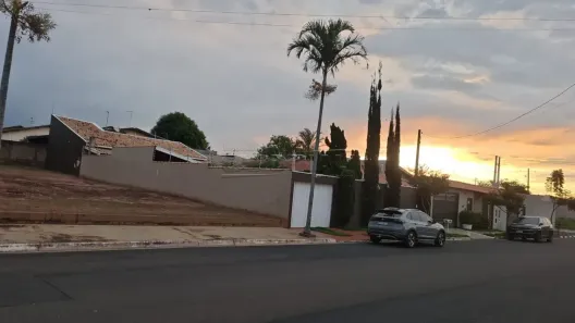 Lote/Terreno à venda, 416m² no Jardim Imperador, Araraquara