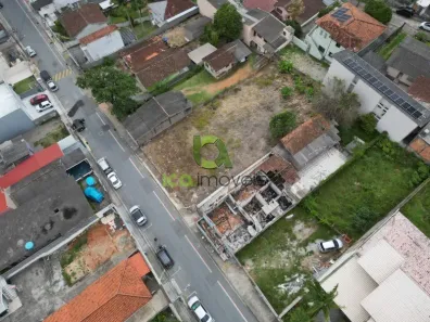 Lote/Terreno à venda, 770m² no Barreiros, São José