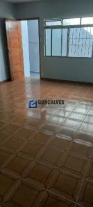Casa com 2 Quartos para alugar, 150m² no Vila Linda, Santo André