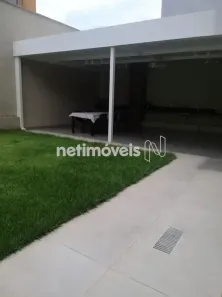 Casa com 3 Quartos à venda, 360m² no Serrano, Belo Horizonte