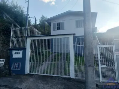 Casa com 3 Quartos para alugar, 80m² no São Cristóvão, Caxias do Sul