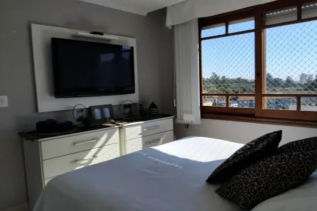 Apartamento com 2 Quartos à venda, 90m² no Passo da Areia, Porto Alegre
