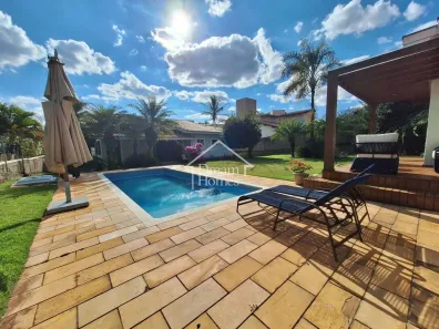 Casa com 4 Quartos para alugar, 251m² no Marambaia, Vinhedo