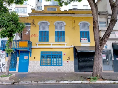 com 4 Quartos para alugar, 200m² no Consolação, São Paulo