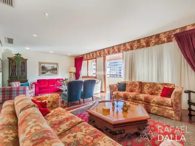 Apartamento com 3 Quartos à venda, 250m² no Auxiliadora, Porto Alegre