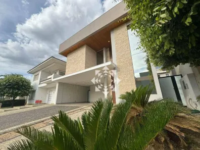 Sobrado com 4 Quartos à venda, 330m² no Plano Diretor Sul, Palmas