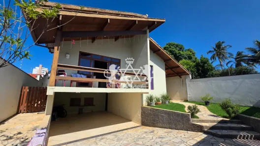 Sobrado com 3 Quartos à venda, 390m² no Indaiá, Caraguatatuba