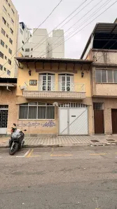 Casa com 5 Quartos para alugar, 257m² no Centro, Juiz de Fora