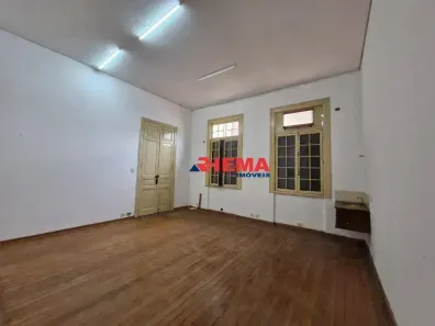 Sala Comercial à venda, 35m² no Centro, Santos