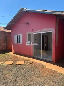 Casa com 2 Quartos à venda, 80m² no Jardim Copacabana, Uberaba