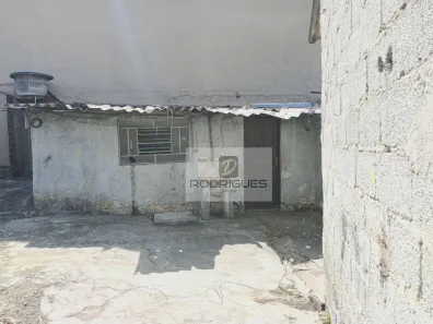 Lote/Terreno à venda, 590m² no Canhema, Diadema
