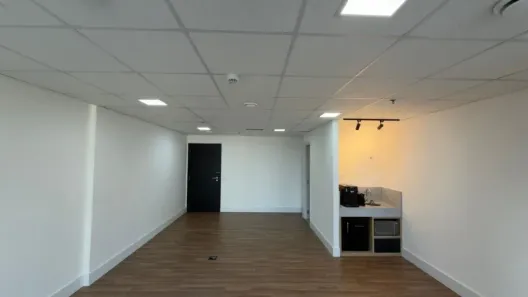 Sala Comercial para venda ou aluguel, 43m² no Vila Almeida, São Paulo