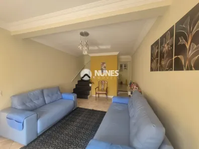 Sobrado com 3 Quartos à venda, 172m² no km 18, Osasco