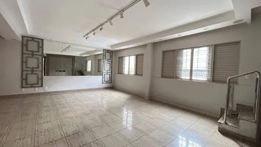 Casa com 3 Quartos à venda, 169m² no Setor Bueno, Goiânia