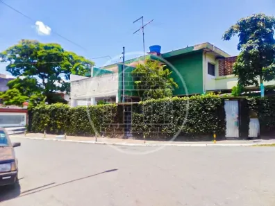 Casa com 7 Quartos à venda, 230m² no Jardim Edith, São Paulo