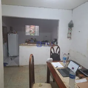 Casa com 2 Quartos à venda, 350m² no Jardim dos Comerciários (Venda Nova), Belo Horizonte