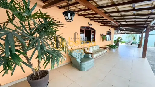 Casa com 4 Quartos à venda, 216m² no Parque Xangri-Lá, Contagem