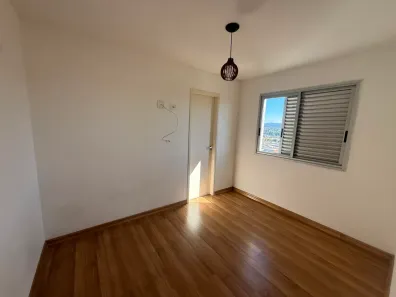 Apartamento com 2 Quartos para alugar, 58m² no Vila Milton, Guarulhos