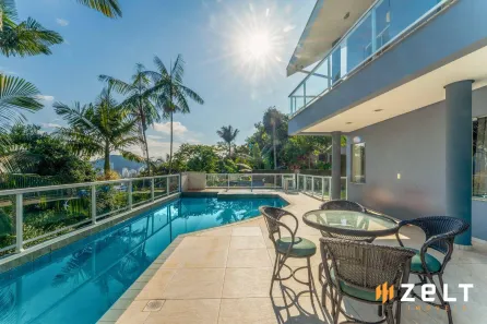 Casa com 3 Quartos à venda, 328m² no Velha, Blumenau