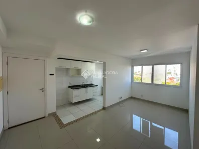 Apartamento com 2 Quartos para alugar, 58m² no Passo da Areia, Porto Alegre