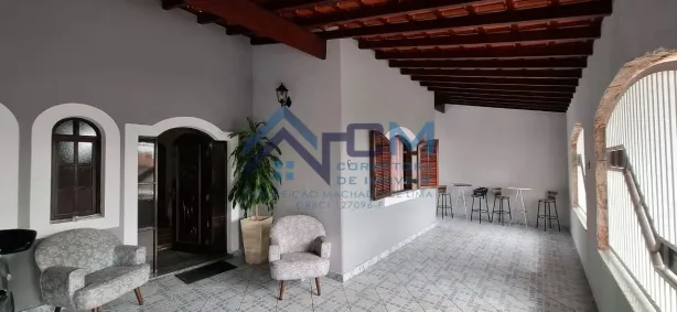 Casa com 3 Quartos à venda, 251m² no Parque Santo Antônio, Jacareí