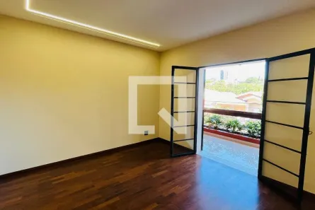 Casa com 3 Quartos à venda, 295m² no Jardim das Paineiras, Campinas