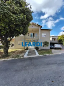 Casa de Condomínio com 3 Quartos à venda, 338m² no Tarumã, Santana de Parnaíba