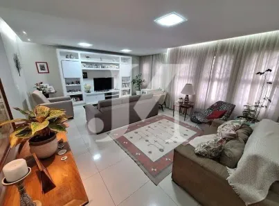 Sobrado com 3 Quartos à venda, 270m² no Vila Carrão, São Paulo