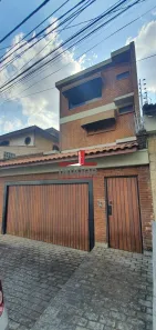 Sobrado com 4 Quartos para alugar, 400m² no Água Fria, São Paulo