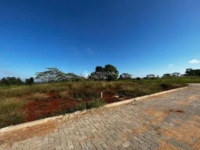 Lote/Terreno à venda, 200m² no Centro, Estrela