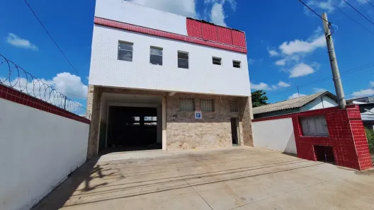 Galpão/Depósito/Armazém com 2 Quartos para alugar, 525m² no Éden, Sorocaba