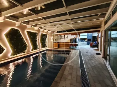 Casa com 3 Quartos para alugar, 280m² no Interlagos, São Paulo